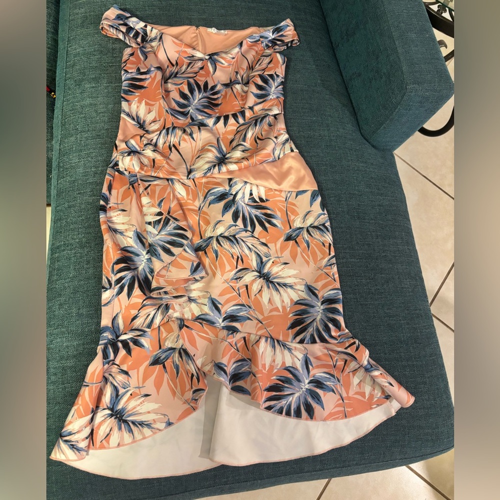 VENUS Peach Dress with Blue and Coral Floral Accents - Picture 2 of 4